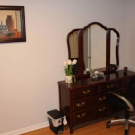 Leila'S Place-Basement Apartment In Private Home Gatineau Ngoại thất bức ảnh